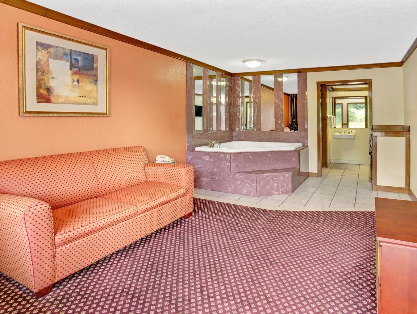Travelodge By Wyndham Sellersburg Buitenkant foto