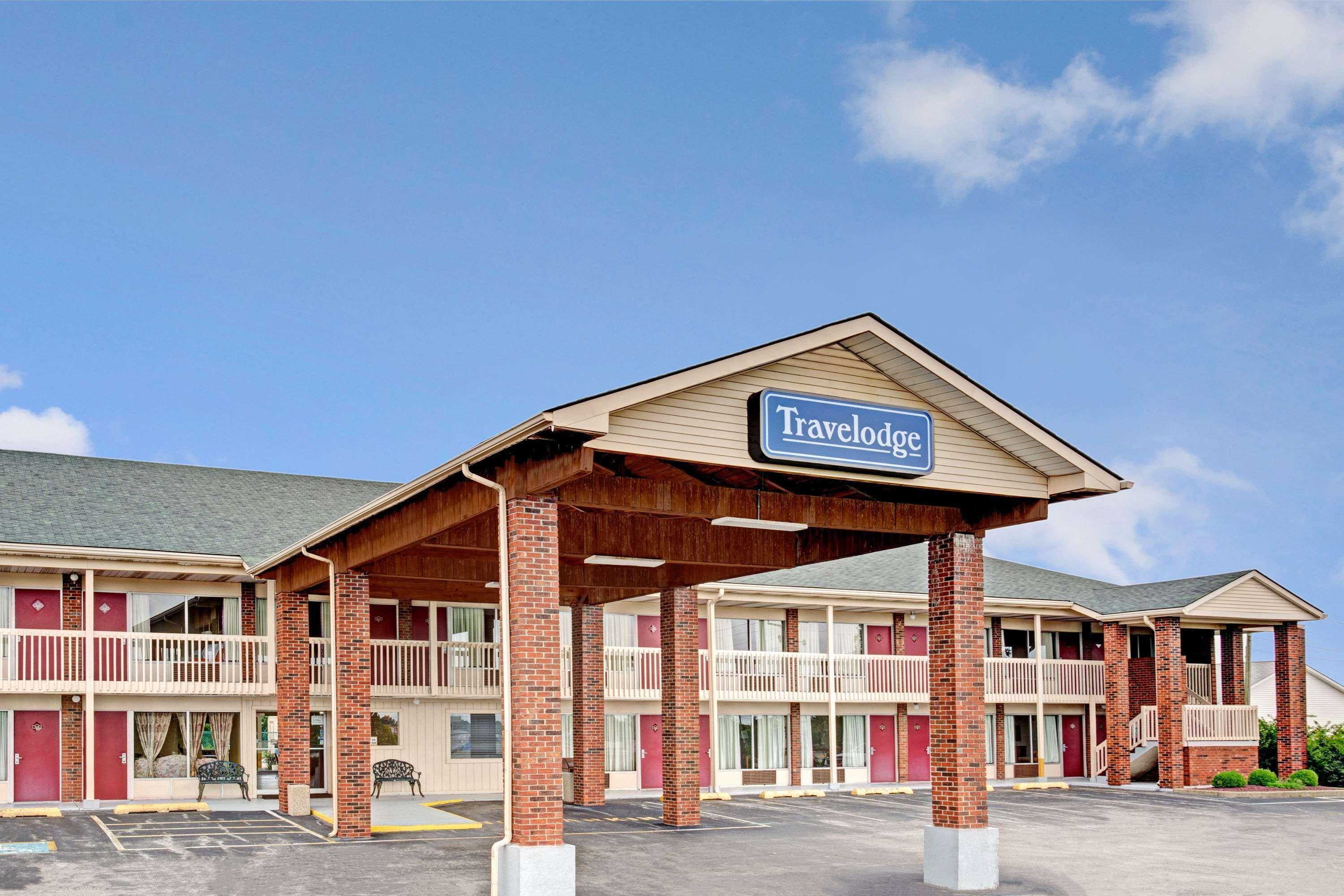 Travelodge By Wyndham Sellersburg Buitenkant foto